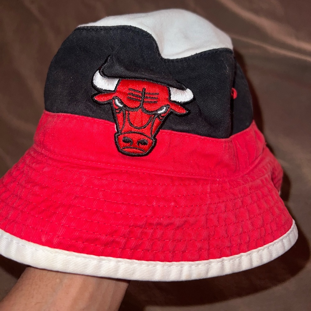 Mitchell & Ness Chicago Bulls Bucket Hat